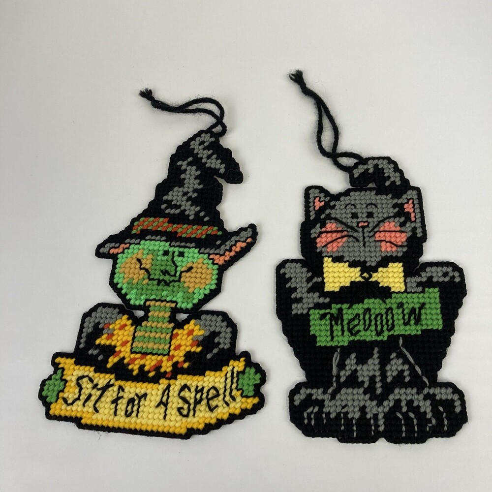 VTG Halloween Plastic Needlepoint Witch & Cat 9" Canvas Wall Hanging Decorations